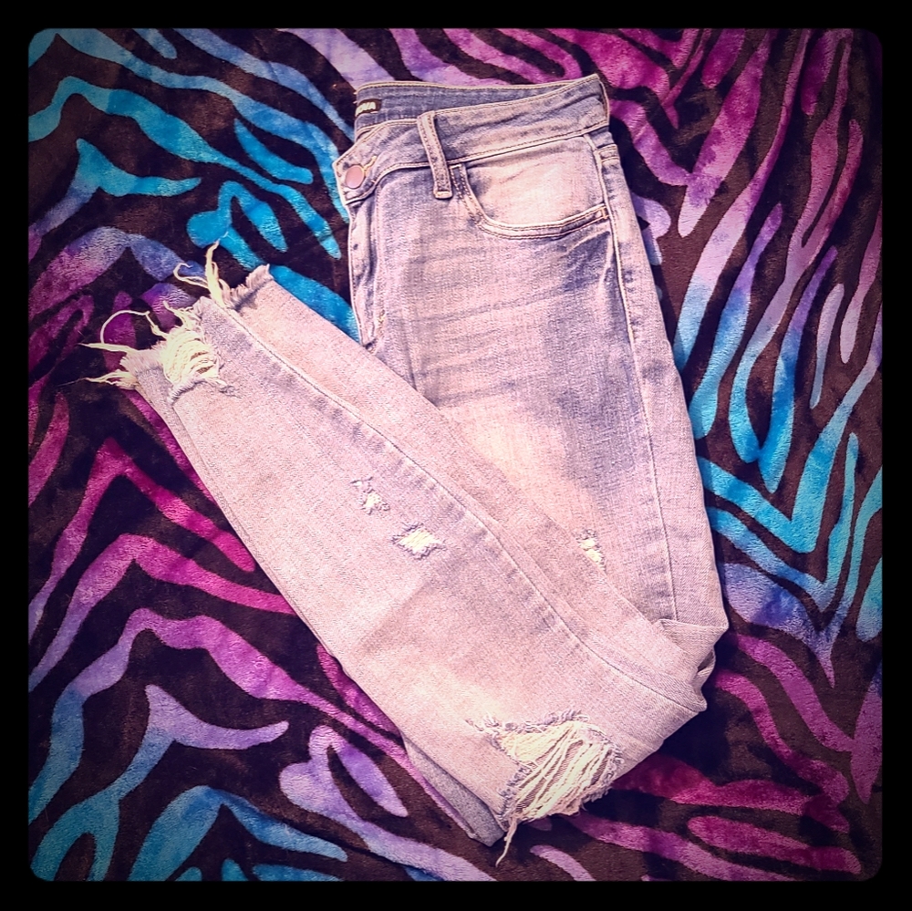 Size 7 Fashion nova copped jeans